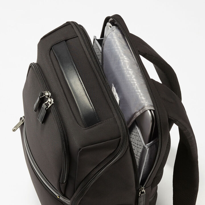 EVL3.5 Backpack Medium,Black, medium image number 2